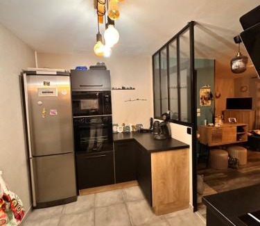 Bourges House | Agréable maison de ville dans quartier calme