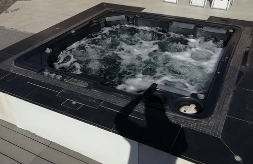 Cabries Apartment | Agréable Studio au Calme Absolu