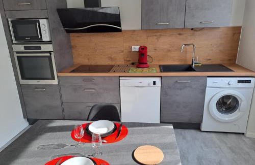 Rodez Apartment | Agréable T2 Classé 3 étoiles, refait à neuf, dans quartier calme