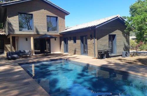 Biscarrosse Villa | Agréable Villa Domaine du Golf Piscine CHAUFFEE