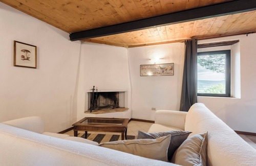 Monterotondo Marittimo Other | Agriturismo San Ottaviano-Villa open space in farmhouse