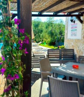 Mandrione House | Agriturismo Azzarone