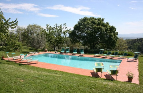 Monte San Savino Apartment | AGRITURISMO BEVIGNANO - CASA GESUINA