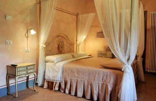 Cerreto di Spoleto House | Agriturismo Casale La Palombara