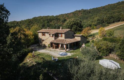 Valfabbrica House | Agriturismo Casa Del Nonno