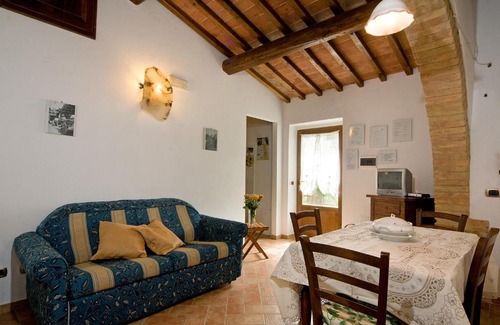 Volterra Apartment | Agriturismo Fontesettimena APPARTAMENTO RONDINE- APPARTAMENTO CAPRIOLO