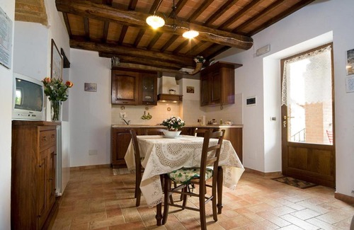 Volterra Apartment | Agriturismo Fontesettimena APPARTAMENTO RONDINE- APPARTAMENTO CAPRIOLO