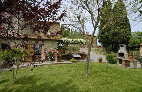 Volterra Apartment | Agriturismo Fontesettimena APPARTAMENTO RONDINE- APPARTAMENTO CAPRIOLO