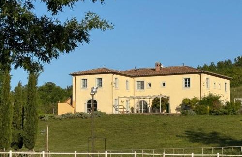 Santa Fiora House | Agriturismo In Campagna