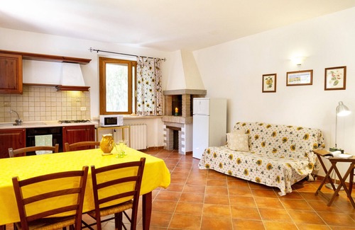 Grosseto Apartment | Agriturismo 'Bilo Anemone' with Pool, Wi-Fi & Garden