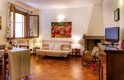 Grosseto Other | Agriturismo "Bilo Camelia" with Pool, Wi-Fi & Garden