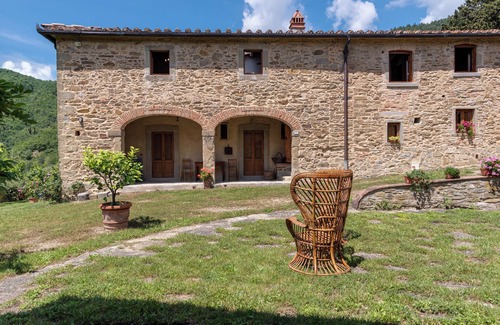 Dicomano House | Agriturismo 'La Casa Di Colle' with Mountain View and Shared Garden