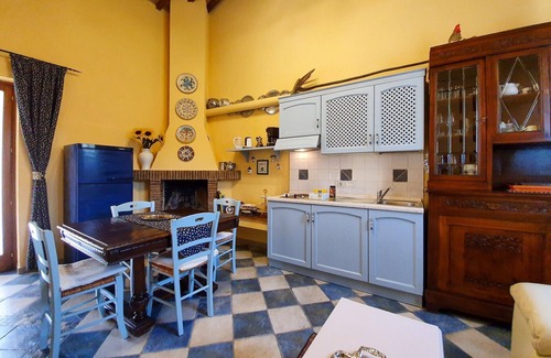 Pontito Apartment | Agriturismo La Valle dei Castagni - Apartment Ortensia