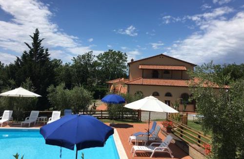 Montecatini Val di Cecina Apartment | Agriturismo San Maurizio Alto by ToscanaTour