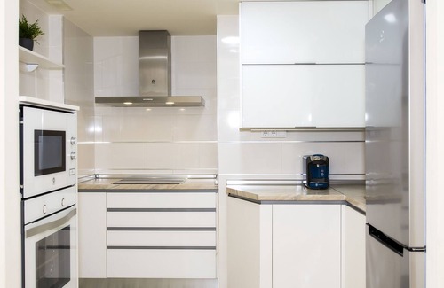 Aguilas Apartment | Águilas Playa Colonia Spacious and Centrally Located Parking Lot