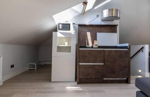 Guindalera Apartment | AH- Descubre Madrid desde un ático con estilo acogedor
