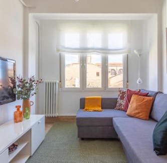 Old Town Apartment | AH La Crème de la Crème Oviedo VUT6990AS