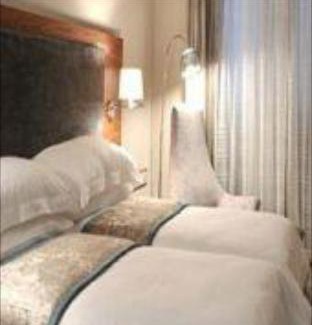 Victoria and Alfred Waterfront Apartment | aha Harbour Bridge Hotel & Suites