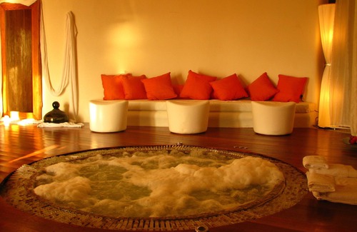 Vourkari Hotel | Aigis Suites