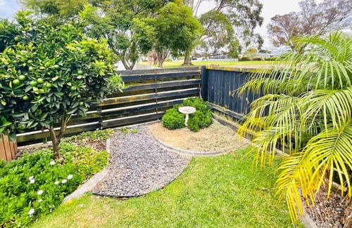 Mount Maunganui House | Aintree On The Park