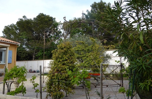 Chateauneuf-de-Gadagne Villa | Air-conditioned villa, 4/5 p., Single storey, fenced, independent