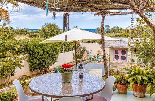 Colonia de Sant Pere House | Air Conditioned House with Terrace, Garden, Fantastic View & Wi-Fi