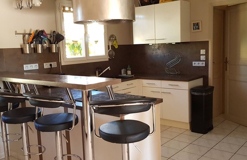 Ensues-la-Redonne Villa | Air-conditioned villa on the Cote Bleue with large pool