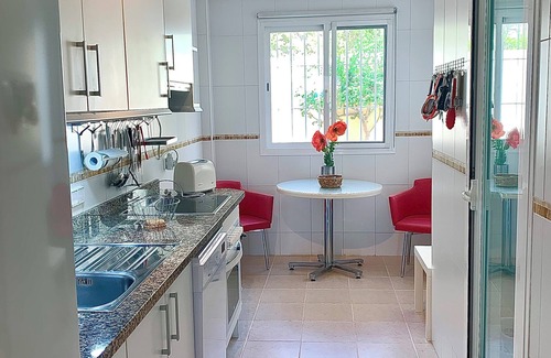 Pueblo Mascarat Apartment | Air-conditioned apartment 700m from the beach