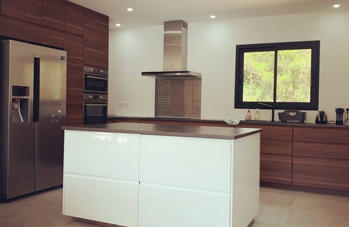 Santa Giulia Villa | Air-conditioned Bonifacio villa with swimming pool