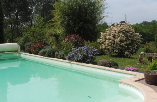 Saint-Remy House | Air-conditioned country house with heated swimming pool in Périgord
