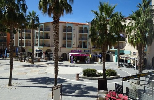 Plage d'Argeles Apartment | Air-Conditioned Studio for 3 with Loggia at Port Argelès, Close to Beach