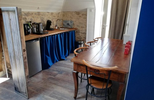 Tour-de-Faure Other | Air-conditioned gîte "La Popià" 2 kms from Saint Cirq Lapopie