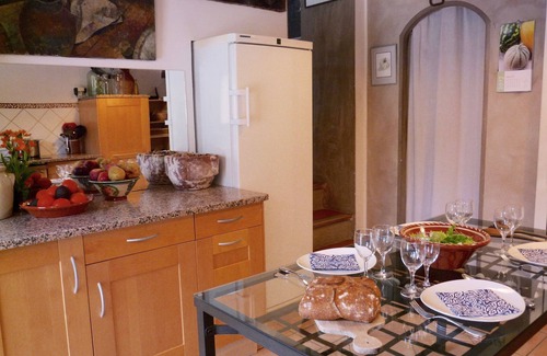 Ventabren Villa | Air conditioned House with private pool, very large garden &organic vegetable