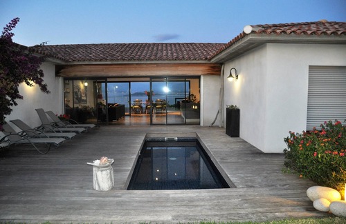 Coti-Chiavari Villa | AIR CONDITIONED & QUIET VILLA - OVERLOOKING BAY AJACCIO