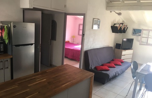 Residences du Golfe de Lava Apartment | Air-conditioned sea view apartment - 100m from the beach - Magnificent Terrace