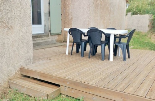 Bessas House | Air-conditioned single-storey house on 900 m2 of land in a village in southern Ardèche