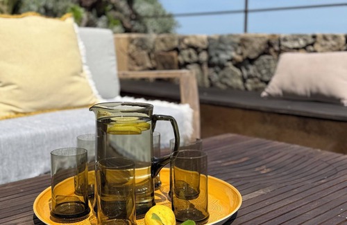 Monticello House | Air-conditioned village house with sea view terrace and swimming pool