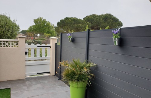 Portiragnes-Plage House | Air-conditioned villa, free WIFI, 500 m from the beach in residence with swimming pool.