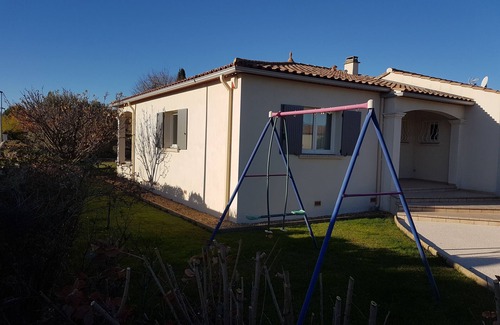 Villetelle Villa | Air-conditioned Villa and swimming pool between Sea and Countryside (Gde Motte 20 ', Sommières 10')