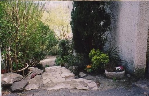 Orange Villa | Air-conditioned villa in a hill view of Mont Ventoux secluded garden sun tourism