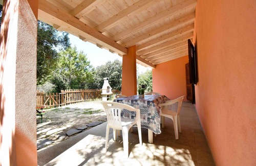 Ala Dei Sardi House | Air-conditioned, well-finished cottage in Residence