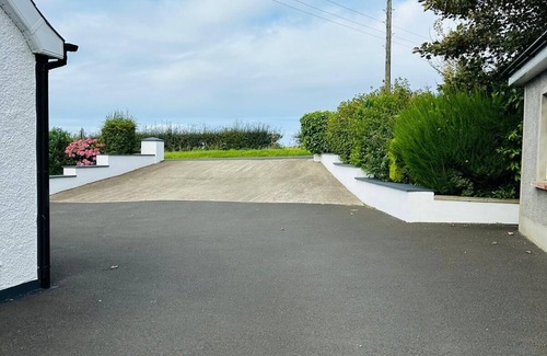 Coleraine House | Airbnb and Holidays Home