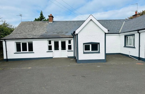 Coleraine House | Airbnb and Holidays Home