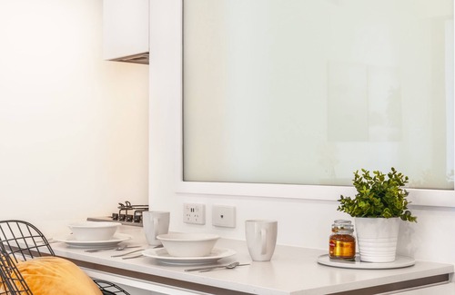 South Brisbane Apartment | Airhome Southbank Riverside Tower