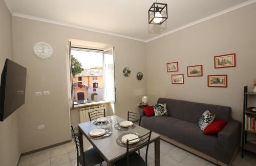 Ostia Antica Apartment | Airport FCO, Ostia antica - Livio's home