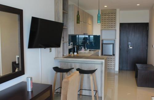 Negombo Apartment | Airport Luxury Ocean Condos