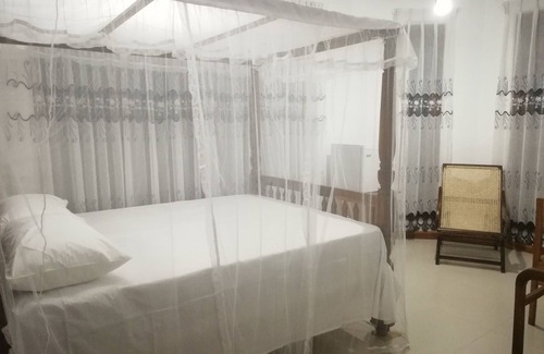 Seeduwa - Katunayake Bed & Breakfast | Airport Nearest Easy & Comfort.
