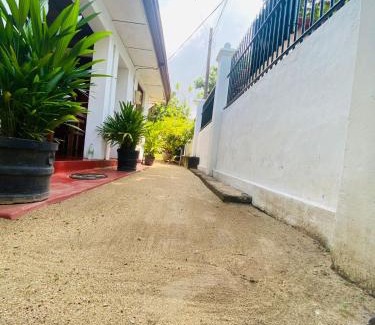 Seeduwa - Katunayake House | Airport Rest Family cottage