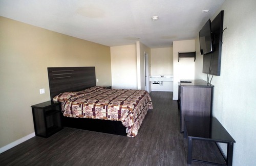 Ontario Hotel | Airport Stay Motel
