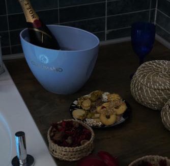 Contrada Pantano d'Arci Bed & Breakfast | Airport suite